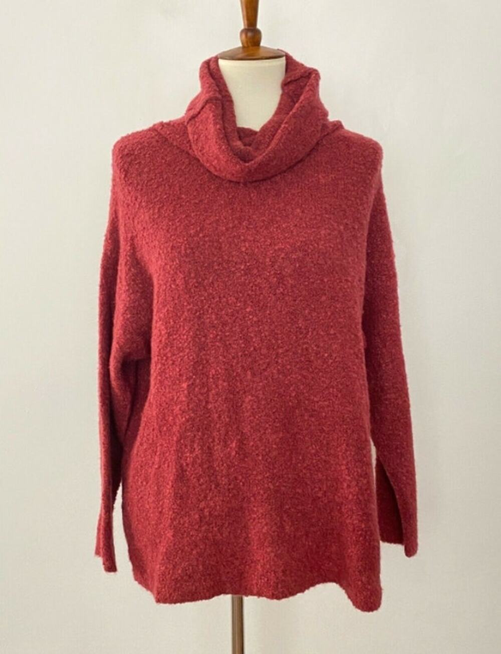 Catherine Malandrino Size Medium wool alpaca sweater turtleneck long sleeve cozy